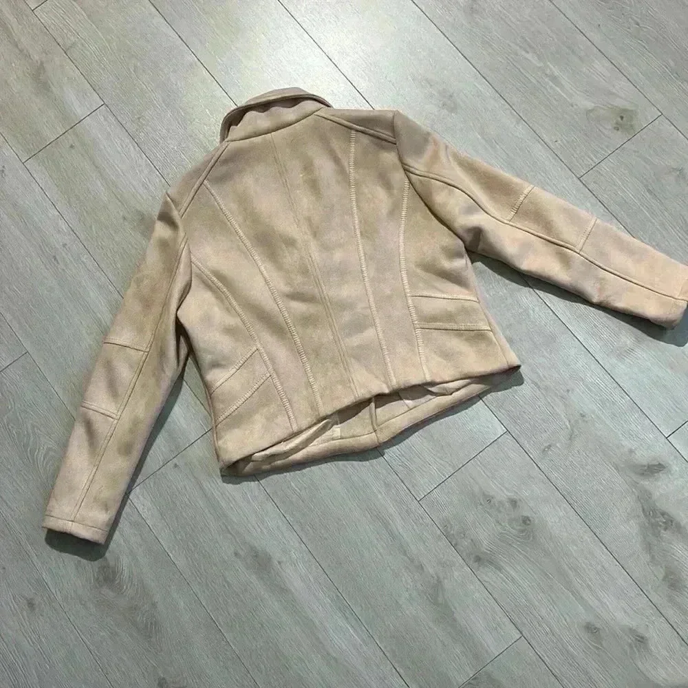 Le chateau Women’s faux suede jacket size S - Picture 5 of 7